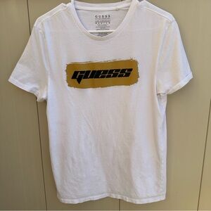 GUESS T Shirt